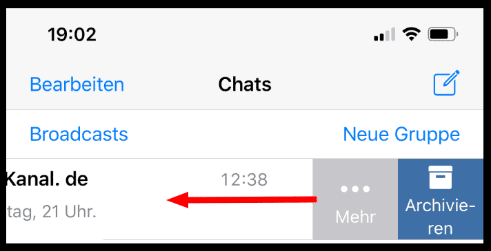 WhatsApp auf iPhone Menü öffnen